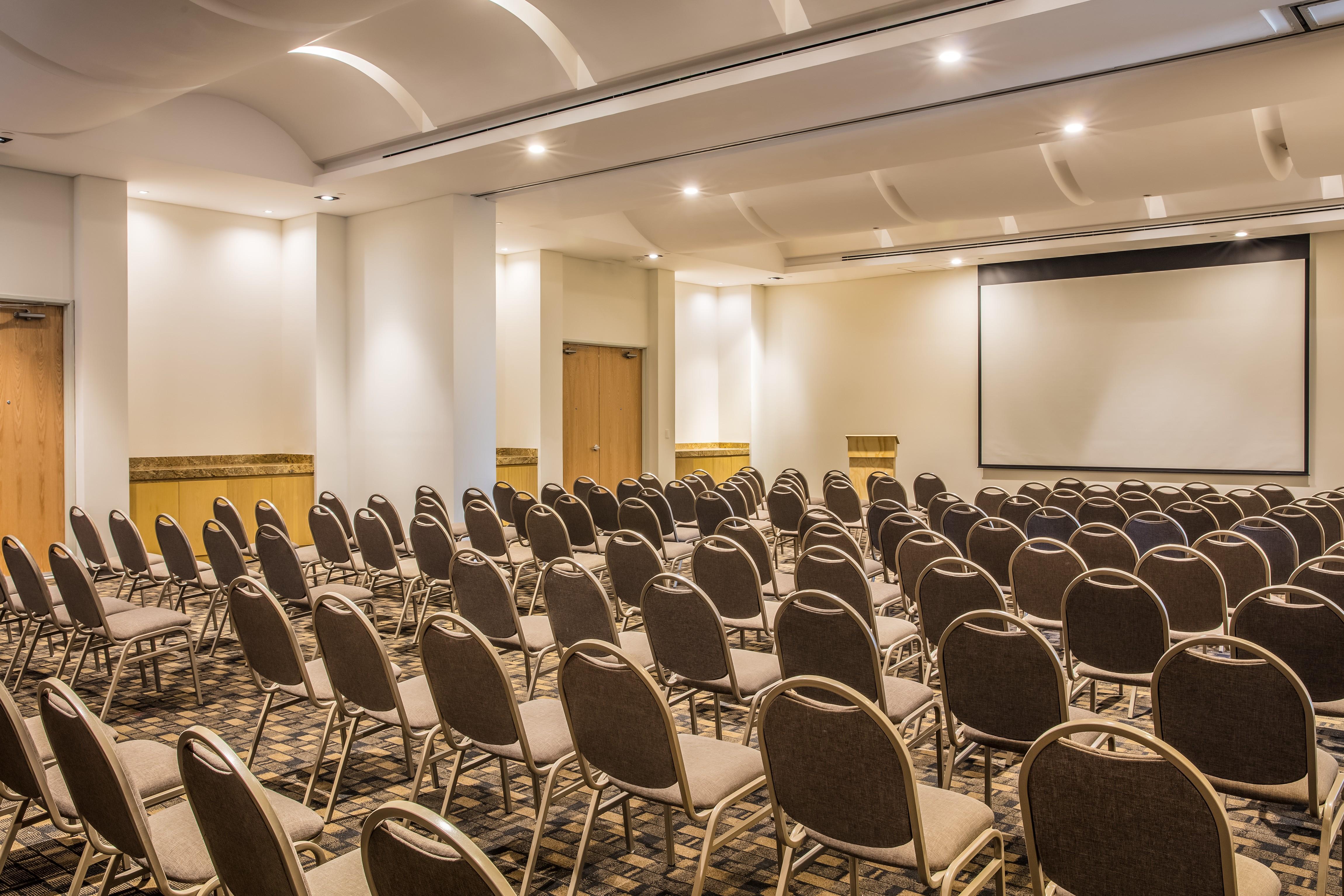 Fiesta Inn Silao Puerto Interior ภายนอก รูปภาพ
